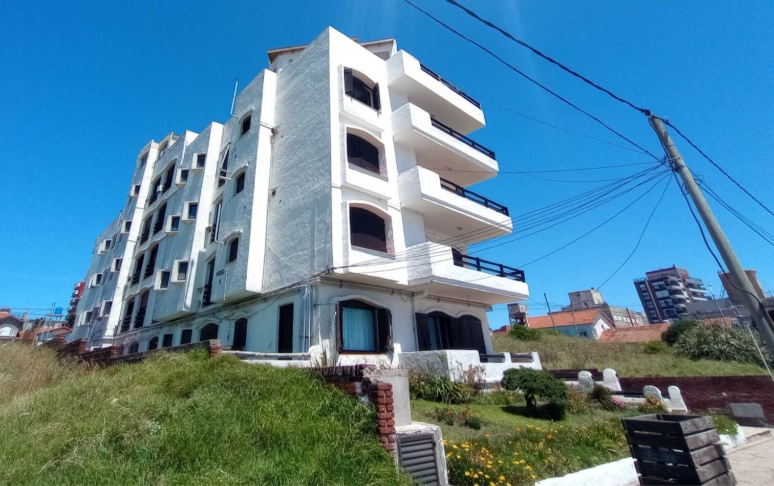 DEPARTAMENTO 2 AMBIENTES FRENTE AL MAR ZONA WAIKIKI