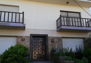 DEPARTAMENTO A LA CALLE 2 AMBIENTES  A 200 METROS DEL MAR 